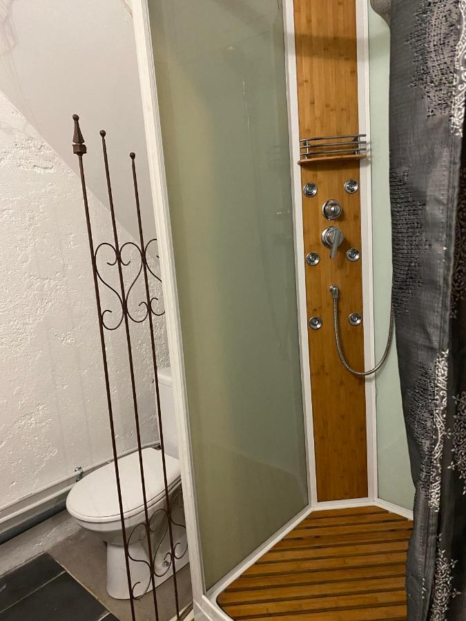 Ferienwohnung Adorable Gesthouse Avec Parking Gratuit Sur Place. Le Chene Exterior foto